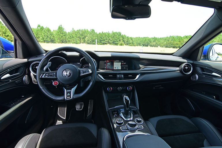 2020 alfa romeo stelvio quadrifoglio dashboard