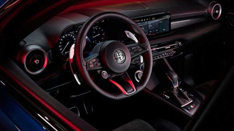 2023 alfa romeo tonale veloce interior