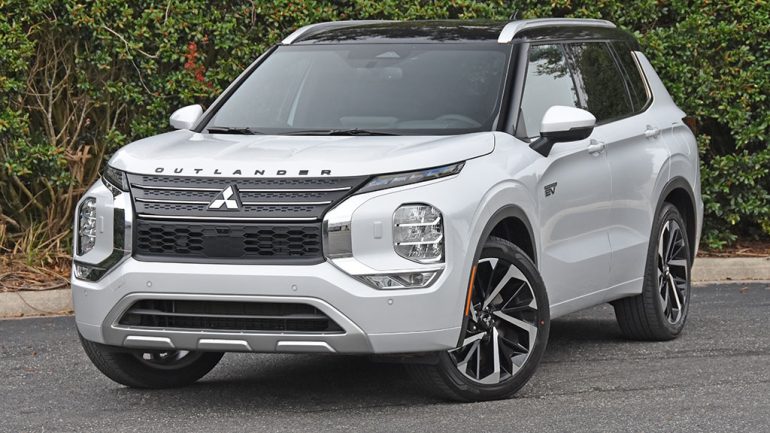 2023 Mitsubishi Outlander PHEV Review & Test Drive