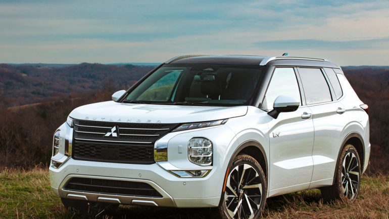 2023 Mitsubishi Outlander PHEV: Epicly Talented and Sporty Family SUV