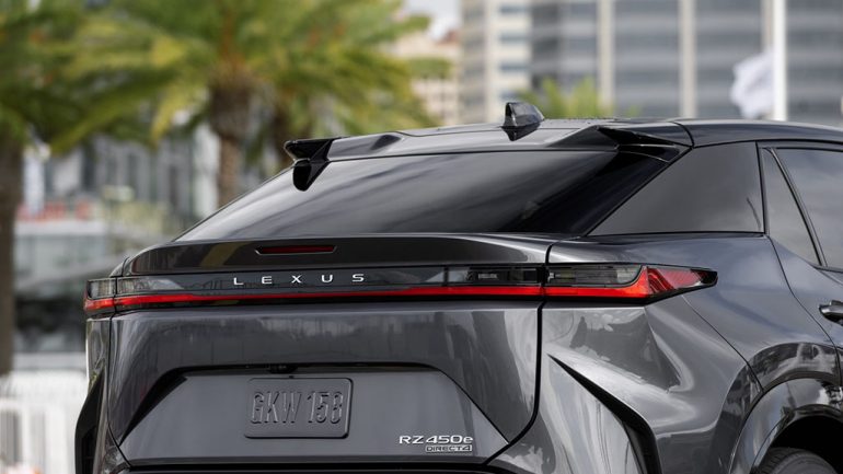 Toyota To Build EV Battery Plant for Lexus EVs