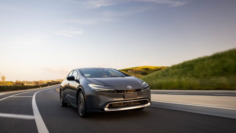 Toyota Bets Big on Hybrid Vehicles
