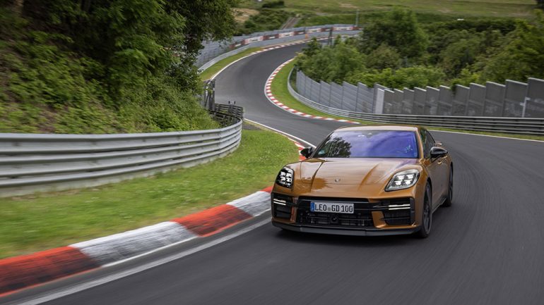 2025 Porsche Panamera Sets New Record at Nurburgring