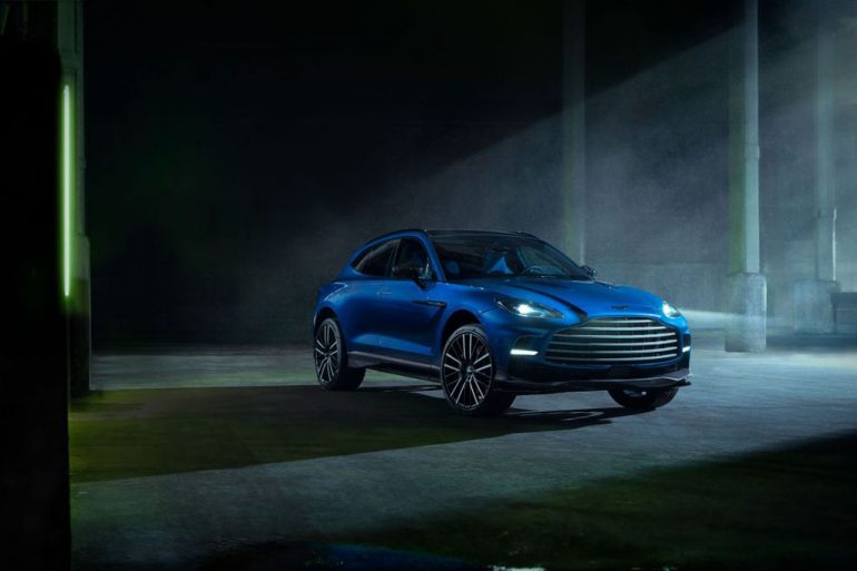 2023 aston martin dbx 707