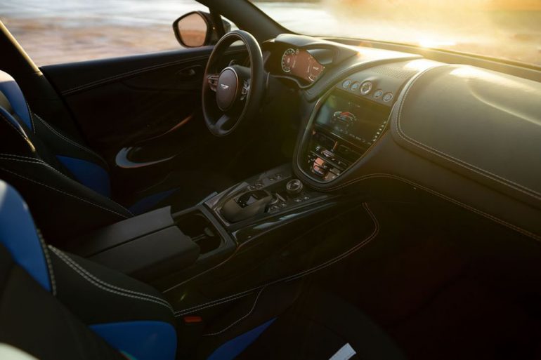 2023 aston martin dbx 707 dashboard