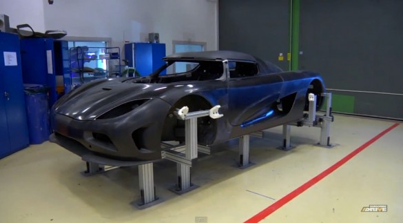 Inside Koenigsegg Talks About Carbon Fiber: Video