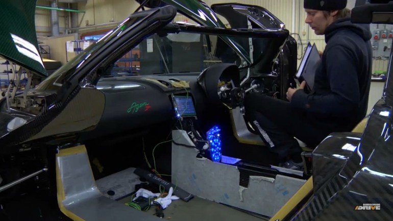 The Brains Behind The Koenigsegg Agera R: Video