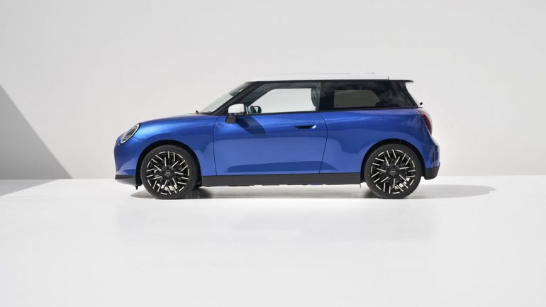 BMW Investing $750 Million to Build Mini EVs in the UK